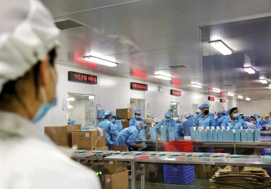 万能的大熊 新青年的新未来，我们将要面对怎样的新十年？——电子商务篇
